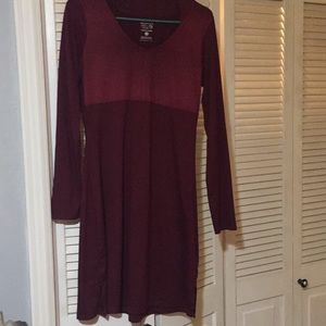 Mountain Hardwear Dress